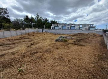 Terreno / Lote , Quito · Espectacular Terreno a La Venta Sector Pusuquí, Urb. Colegio Francés, Area 1.060 m 2