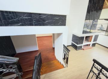Casa · 340m² · 5 Habitaciones · 4 Estacionamientos · La Shyris, Hermosa Casa Comercial en Renta, 340 m²