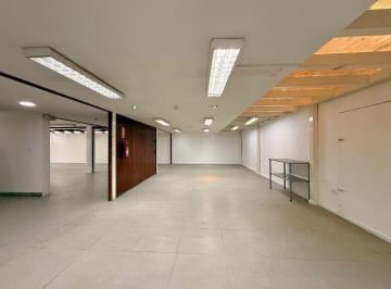 Oficina comercial , Quito · Casa Comercial de 636 m² en Alquiler en Centro Norte