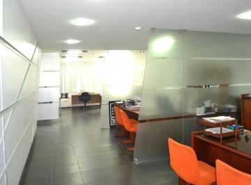 Oficina comercial , Quito · Sect. Portugal: 206 m² - Amoblada - Edificio Corporativo con Seguridad