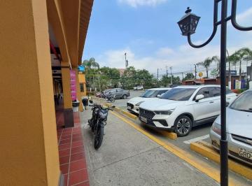 Local comercial , Guayaquil · Venta de Local Comercial Via a Samborondon 65 m² en Plaza Comercial