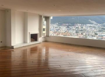 Departamento · 241m² · 4 Habitaciones · 2 Estacionamientos · Departamento en Venta Jardines del Batan