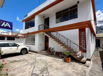 Local comercial , Quito · Propiedad Comercial - en Renta - Av Amazonas - 520 m²