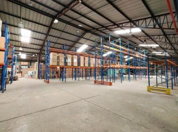 Bodega-Galpón , Guayaquil · En Venta - Alquiler Complejo Industrial T: 22.000 m² - Vía a Daule Km 7 - Norte de Guayaquil