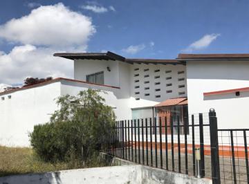 Departamento de 5 habitaciones, Quito · Casa en Venta con 270 m² - Sector San Gabriel - Valle de Los Chillos