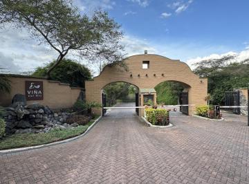 Terreno / Lote · 1250m² · La Viña - 1250 m² en Venta Terreno Bifamiliar en Urbanización de Lujo