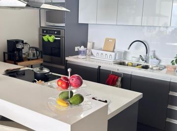 Departamento · 178m² · 3 Habitaciones · 2 Estacionamientos · Departamento - Cumbayá