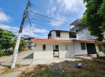 Casa de 3 habitaciones, Durán · Venta Casa Duran A. Maidana