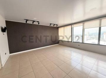Oficina comercial · 213m² · 1 Estacionamiento · Alquilo Oficina en El Edificio San Francisco 300 Av 9 de Octubre