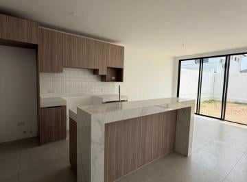 Casa de 3 habitaciones, Guayaquil · Alba del Bosque Casa en Venta por Estrenar Via a La Costa