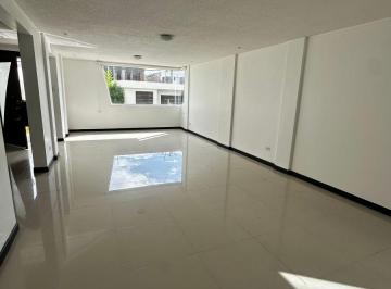 Casa de 4 habitaciones, Quito · Vendo Casa Independiente La Primavera