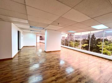 Oficina comercial · 210m² · Oficina en La Carolina