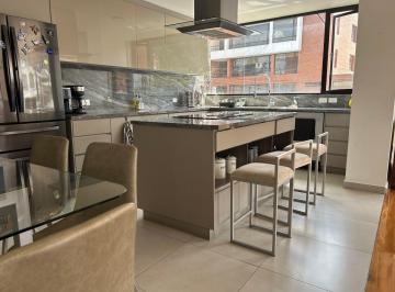 Departamento de 3 habitaciones, Quito · Vendo Hermoso y Renovado Departamento/ Tenis Hípico