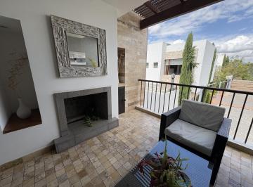 Casa · 240m² · 3 Habitaciones · 2 Estacionamientos · Vendo Casa 3 Hab Ruta Viva Tumbaco