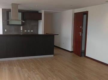 Departamento de 3 habitaciones, Quito · Lomas de Monteserrin Renta Departamento 3 Dorm. y Sala Tv Edificio 135 m 2 Parqueos 2 Bodega
