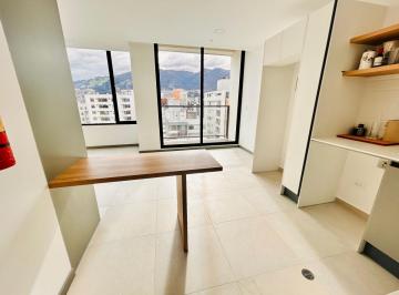 Suite de 1 habitación, Quito · Estudio con Parqueadero y Balcón - Sector Bosmediano | $89.900