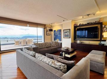 Departamento de 3 habitaciones, Quito · Departamento Venta C. C. El Bosque