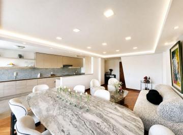 Departamento · 178m² · 3 Habitaciones · 2 Estacionamientos · Venta Departamento Centro de Cumbaya