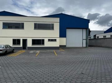 Bodega-Galpón , Quito · Amplia Bodega de 1,224 m² en Parque Industrial – Excelente Ubicación y Logística