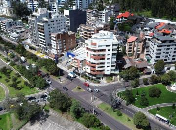 Suite de 1 habitación, Quito · Suite de 75 m² con 1 Dormitorio en Venta en El Batán