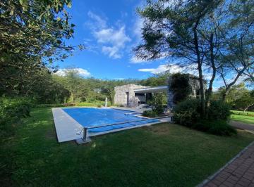 Terreno / Lote · 1156m² · Venta Lote Terreno en Exclusiva Urbanización Yurakuna, Ubicada en Tumbaco