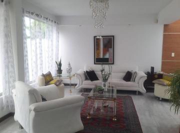 Casa · 390m² · 3 Habitaciones · 4 Estacionamientos · Jardines del Este Oportunidad Casa 390 m