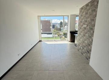 Departamento de 2 habitaciones, Quito · Departamento Amplio 2 Habitaciones en El Quito Tenis