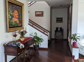 Casa de 4 habitaciones, Quito · Renta o Venta Casa 4d Conjunto con Seguridad 24/7 Cumbaya Reservorio
