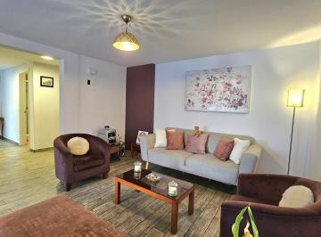 Departamento · 84m² · 3 Habitaciones · 1 Estacionamiento · Venta Departamento con Patio Dentro de Conjunto, Alamos y Guayacanes Cerca de La Embajada Americana