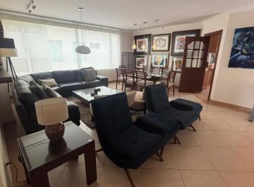 Departamento de 3 habitaciones, Quito · Arriendo Departamento Amoblado, Tres Habitaciones. Ganda Centeno.
