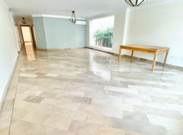 Departamento de 3 habitaciones, Guayaquil · Elegante Dpto Pb 3 Dorm. Olivos (Renovado)