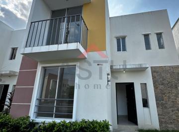 Casa de 4 habitaciones, Daule · Se Alquila Propiedad en Urb. Arboletta Vía Salitre