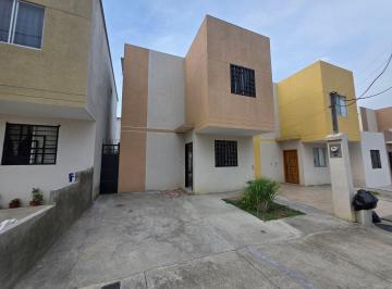 Casa · 58m² · 2 Habitaciones · Casa en Alquiler, Urb Villa Geranio 1, Km 23.5 Vía a La Costa, Ingresando por Chongon, Genf