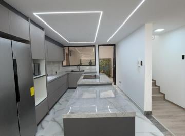 Departamento · 185m² · 3 Habitaciones · 1 Estacionamiento · En Venta Duplex Remodelado Sector Bossano