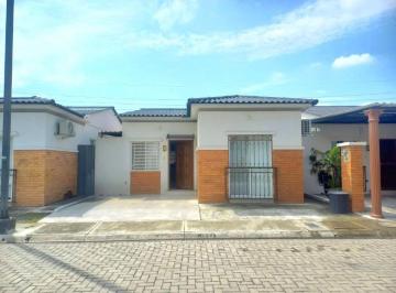 Casa de 2 habitaciones, Guayaquil · Casa de Alquiler en La Urbanización Savalí, Vía a Salitre, 2 Dorm..