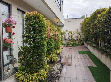 Departamento de 3 habitaciones, Quito · Altos de Monteserrin Lindo Penthouse Moderno, Edf Pequeño, 160 m Luminoso Dos Balcones $195.000, Oo