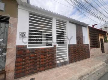 Casa · 105m² · 2 Habitaciones · Venta de Casa en Las Orqueas, Norte de Guayaquil
