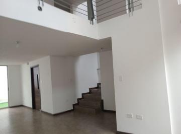 Casa de 3 habitaciones, Quito · Casa en Conjunto Privado | La Armenia | Doble Altura | Hidromasaje | 258 m