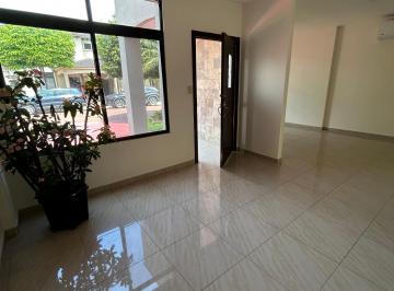 Casa de 3 habitaciones, Guayaquil · Casa en Alquiler Bosques de La Costa Doble Sala
