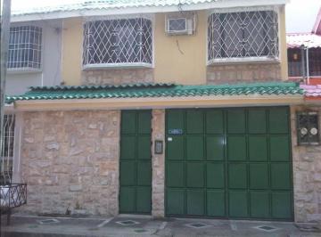Casa de 4 habitaciones, Guayaquil · Casa, Sin Amueblar