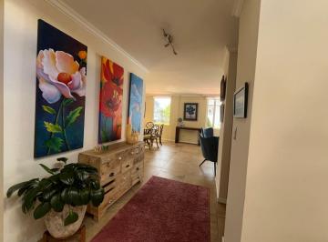 Casa de 3 habitaciones, Quito · Cumbaya Miravalle 3 Casa de Venta