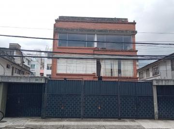 Casa de 13 habitaciones, Quito · Venta Propiedad Comercial