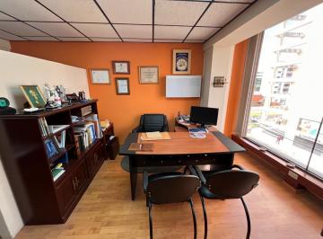 Local comercial · 30m² · 1 Habitación · Renta Local Consultorio Médico Totalmente Equipado