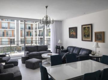 Departamento · 103m² · 2 Habitaciones · 2 Estacionamientos · Departamento Amoblado en Renta en Cumbayá con Vista