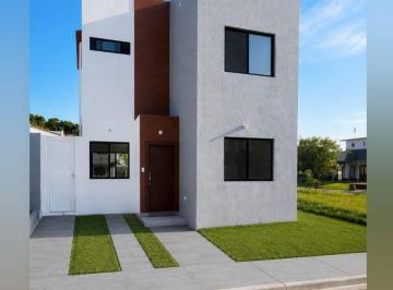 Casa de 3 habitaciones, Daule · Casa Nueva a Estrenar en Venta en Urb Villas del Rey.