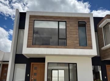 Casa de 2 habitaciones, Cuenca · Venta o Renta de Casa, Cuenca, Ricaurte 122 m²