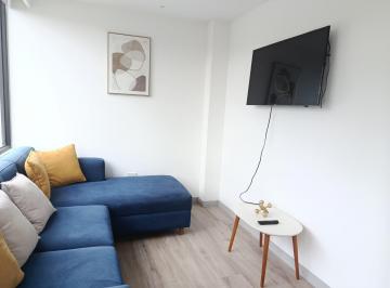 Suite · 49m² · 1 Habitación · 1 Estacionamiento · Monteserrín, Suite Amoblada en Renta, 49.07 m²