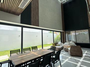 Casa de 3 habitaciones, Guayaquil · Casa de Lujo en Venta - Vía a La Costa