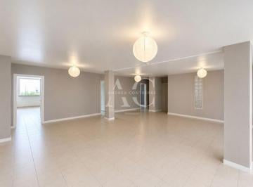 Consultorio de 8 habitaciones, Quito · Espacio Corporativo y Comercial de Alto Potencial