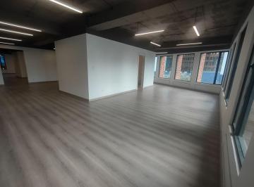 Oficina comercial en Alquiler  Iñaquito · Oficina Remodelada 260 m² + 5 Parqueaderos, Sector Iñaquito, Norte de Quito